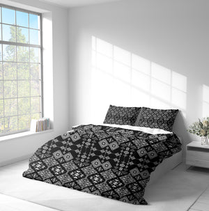 Black and White Tribal Pattern Bedding Bedding Set